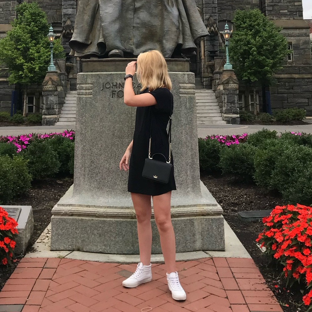 Meet your Posher, Jessica